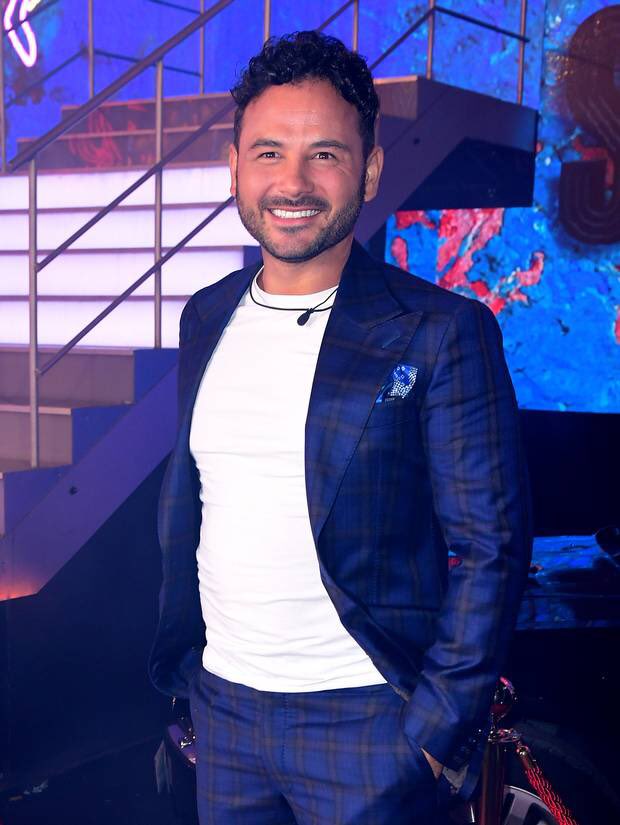 kerrykez30's tweet photo. I’m not going to share a video of man breaking down because of some waste of space making false allegations, what I am going to do is support a man that has been wrongly accused , @ryanjamesthomas keep your head up, we got your back , @lucy_meck #ryanthomas #ryanCBB #winner https://t.co/Mkqd5wtbjn