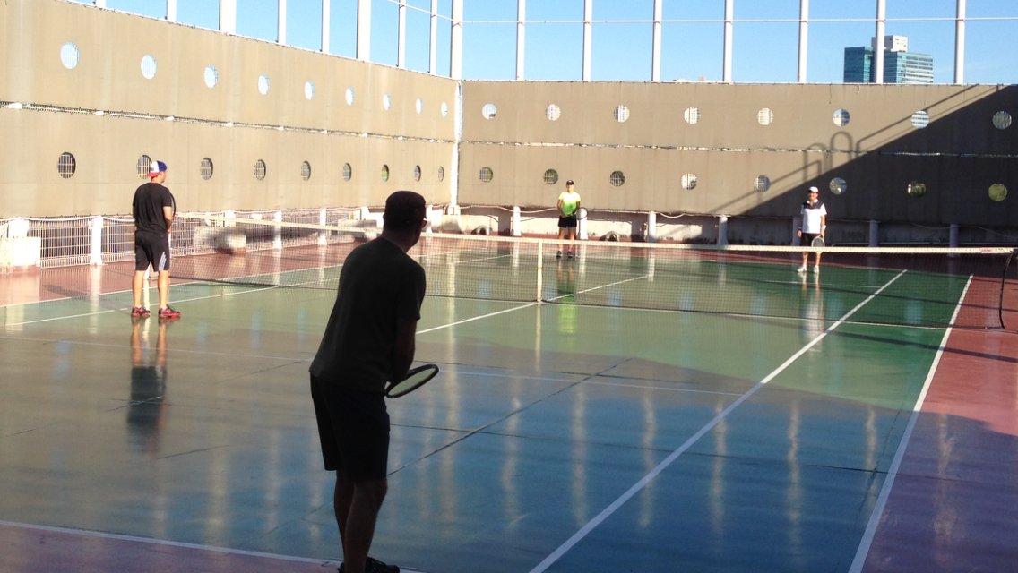 bj_kiem's tweet photo. GSIS faculty tennis club is now in session. All welcome! #knightsrok the courts https://t.co/69N5PI0nii