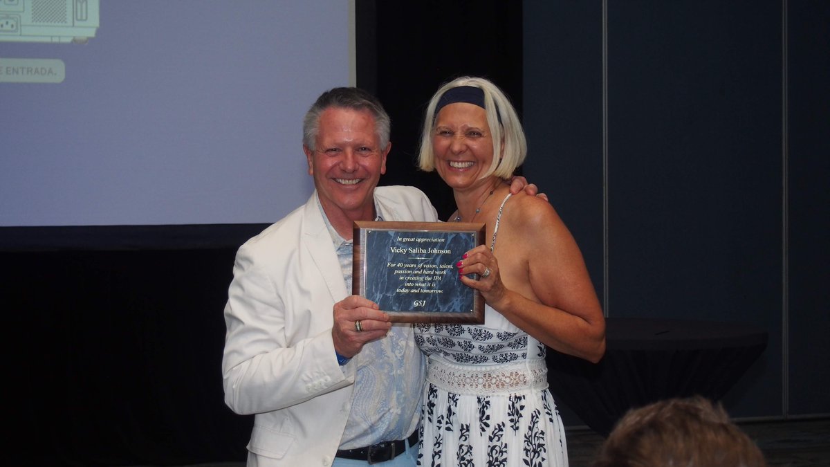 ipafmt's tweet photo. Congratulations to Gregory and Vicky for #IPAs40th! #ipafmtweekender https://t.co/0bX6W3NAvE
