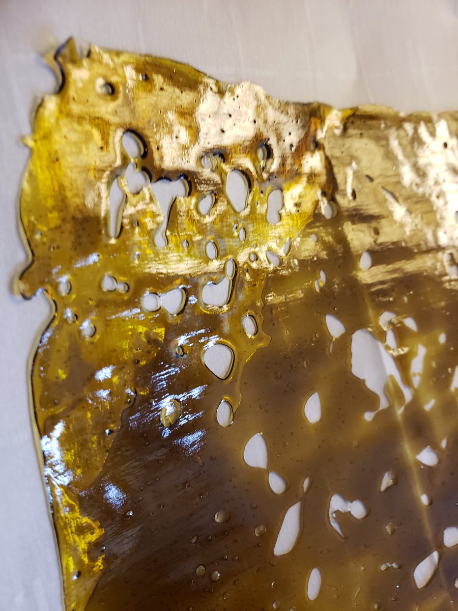 StayKeyed503's tweet photo. Key lime Pie shatter https://t.co/O1sXUHgwFb