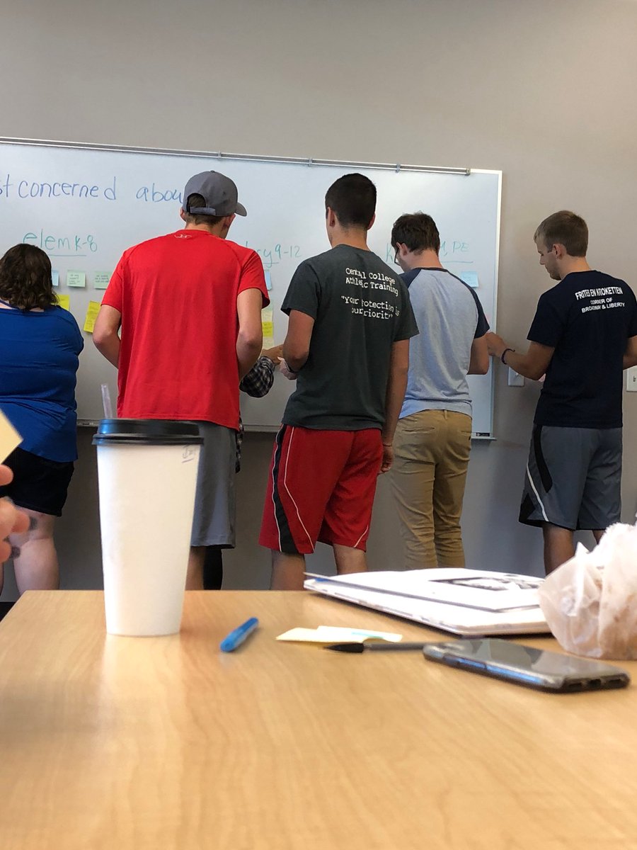 ProfDiers's tweet image. Best job ever- training future teachers to be Central strong in classroom management! #CentralStrong