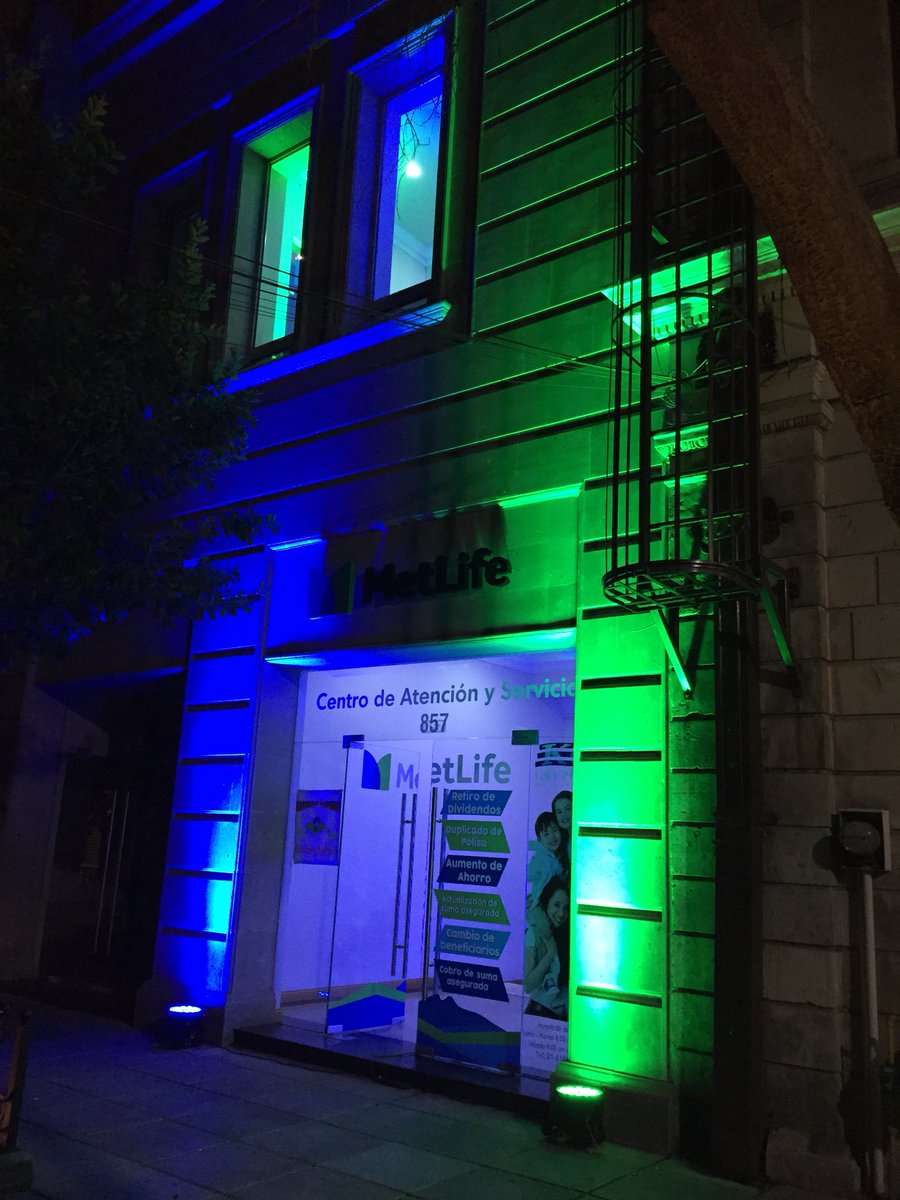 COPLAEventos's tweet photo. Ayer en inauguración oficinas monterrey grupo KC metlife seguros #aCOPLAte https://t.co/Y0yQlbOxdf