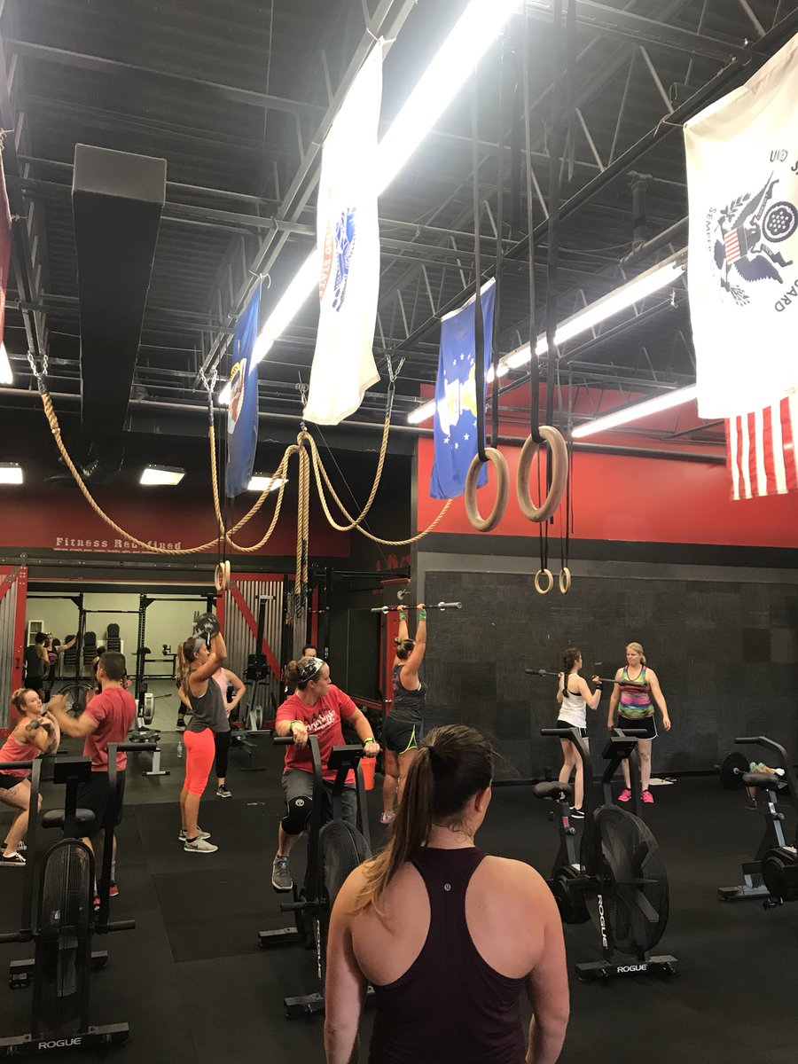 APCrossFit1 tweet picture