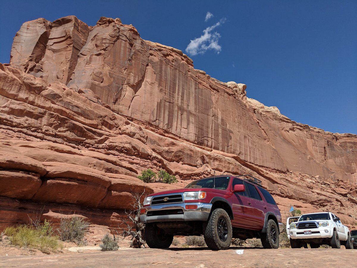UteChap's tweet photo. #Moab2018 Day 2 https://t.co/HQpQZSlj9j