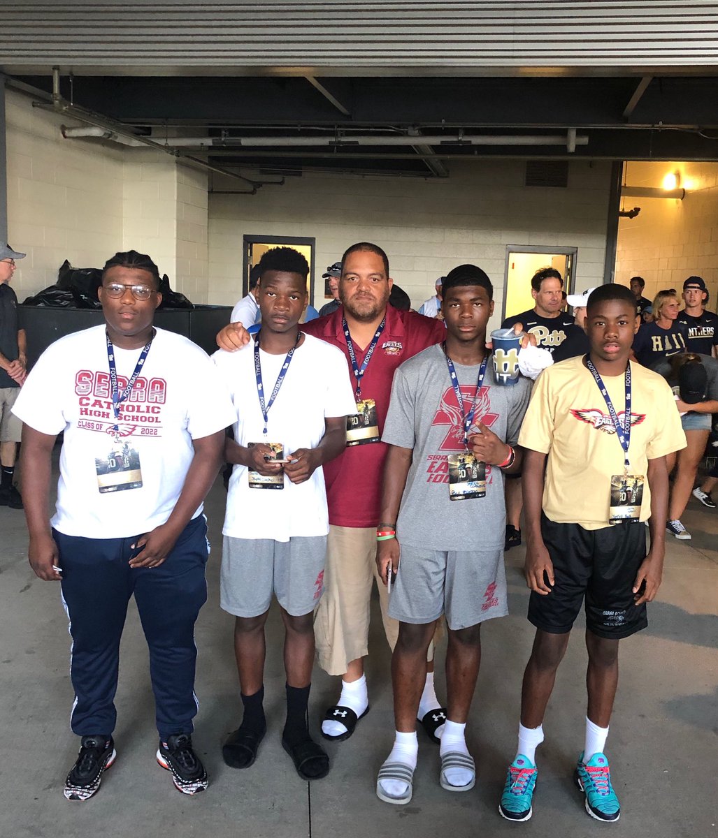 Serra Catholic FB 🦅 tweet media