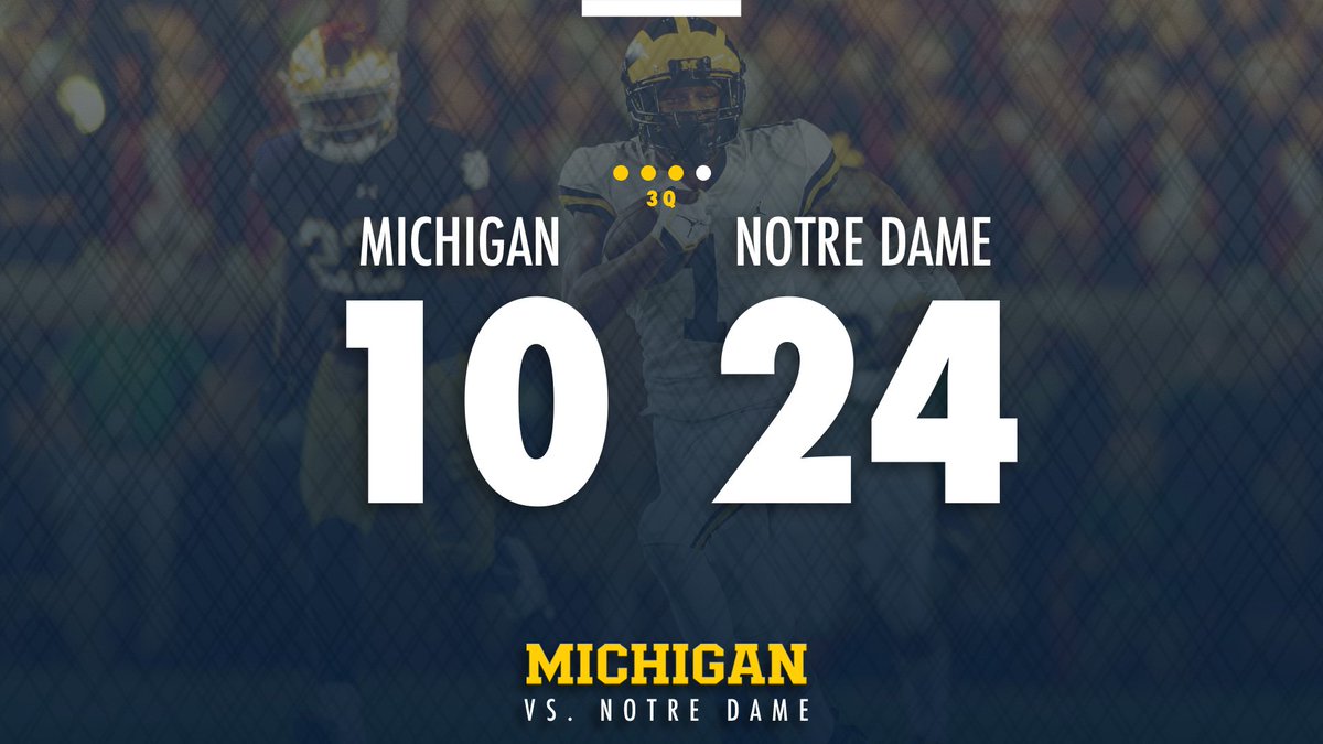 UMichFootball's tweet photo. End of three. 

#GoBlue | #BeatND https://t.co/LeQvGV2HsW