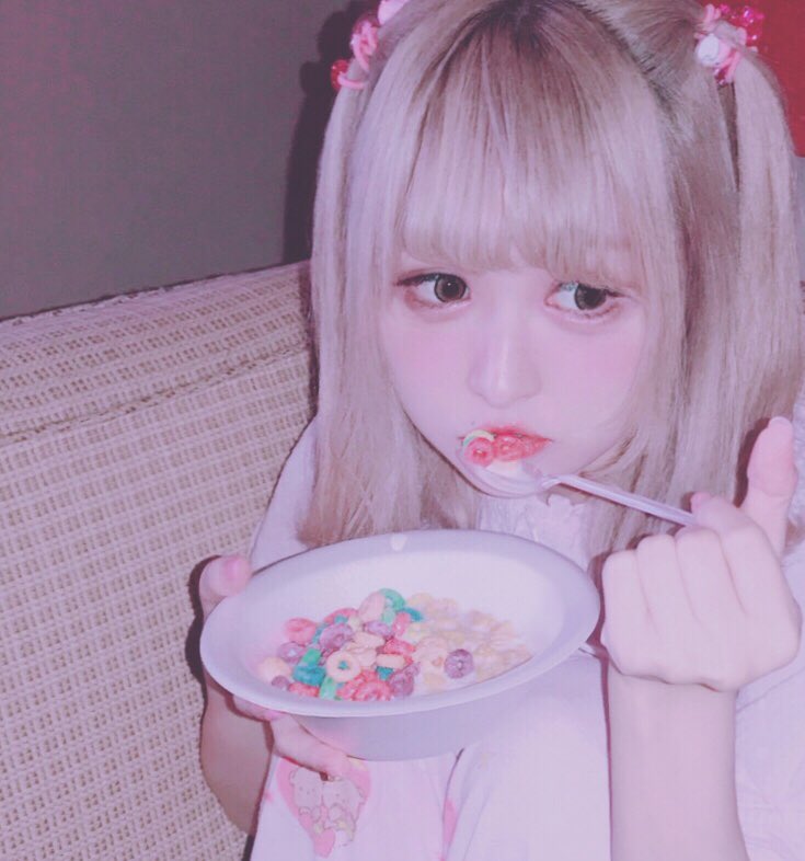 ころもち☁️ (@colomo_chi) / Posts / X