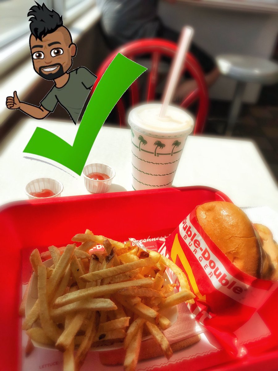 hankstrange's tweet photo. π π π₯ Mmm Delicious π Especially with Snowflake βοΈ Tears π
γ»γ»γ»
#shutupliberals #supportinnout #innout #freedom #america #conservatives #libertarian #burgers #wmmfpodcast #nosnowflakes
#isupportinnout #buzzysaysno #hankstrangesituation #iloveinnout https://t.co/pTk6Llr14u