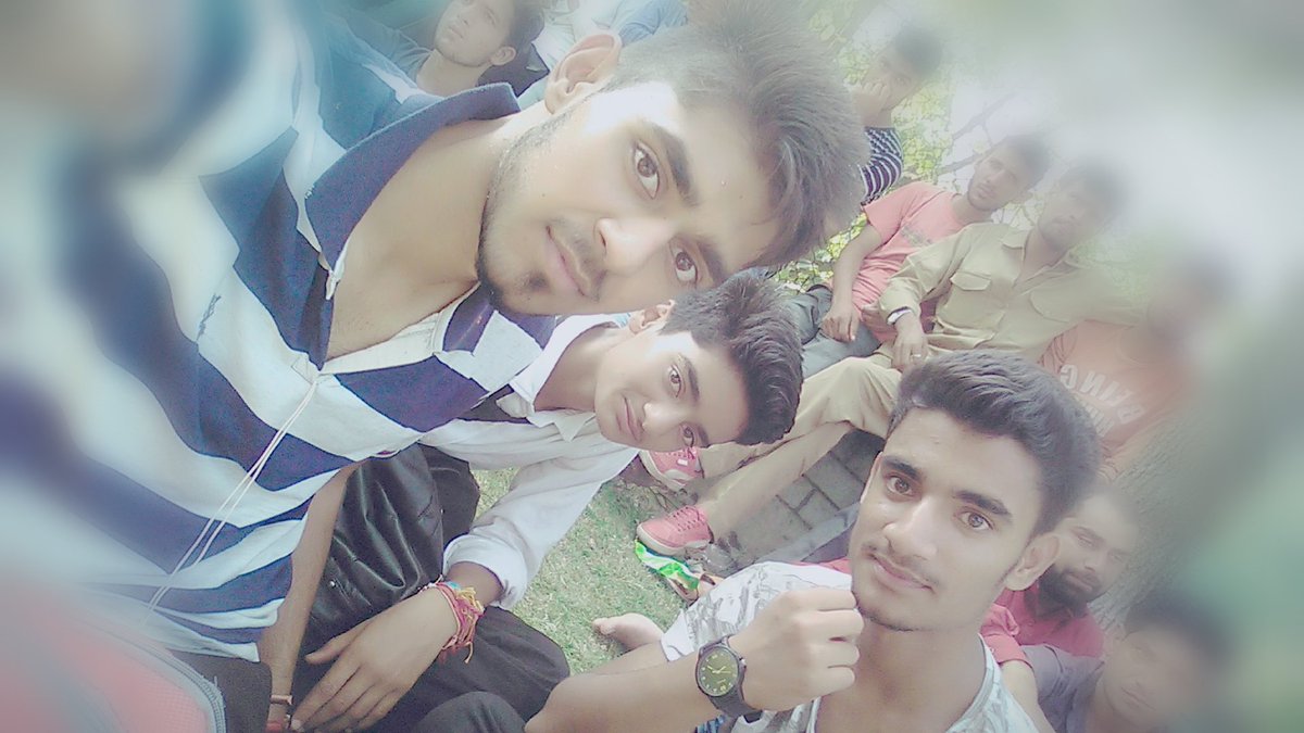 7wik_sharma's tweet photo. https://t.co/5XFTji7THP