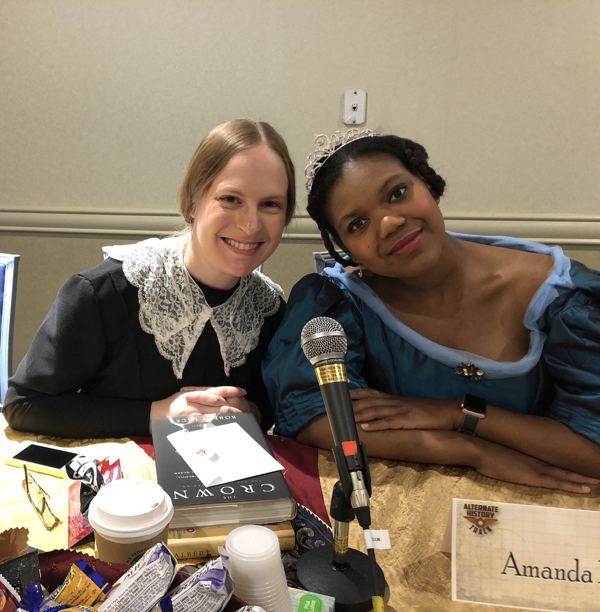 amandarprescott's tweet photo. Waiting for more pictures from the panel but @angelmaidanna and I had a ton of fun discussing and comparing #TheCrown and #VictoriaPBS for the Brittrack and #DCAltHistory tracks at #DragonCon2018! https://t.co/45i5sok0Wg