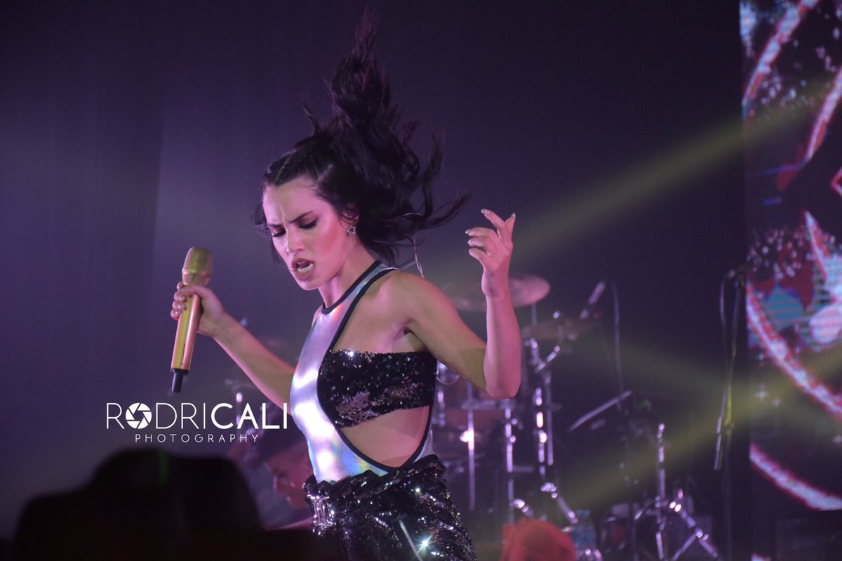 rodricaliph's tweet photo. @laliespos #Brava #Rosario #elcirculo #rodricaliph #bravatour https://t.co/GWVBpLirVY