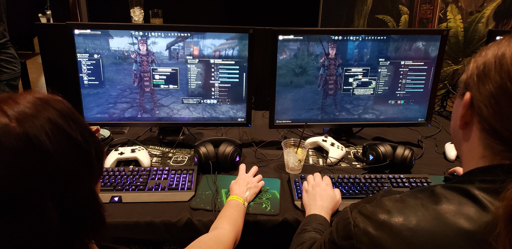 DmDuM_9V4AEvebT.jpg:large