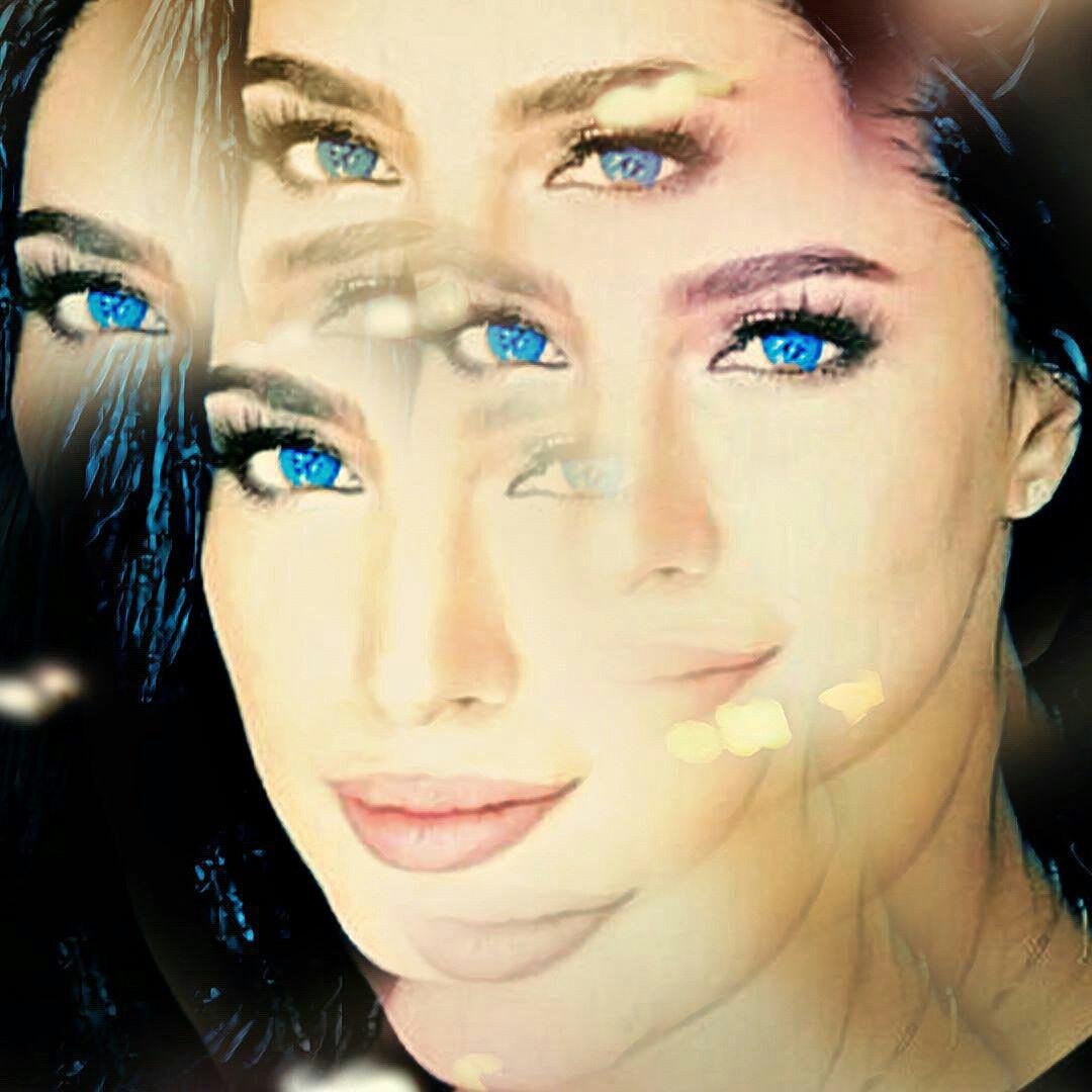 Shy_superstar's tweet photo. @MehwishHayat  Its not your eyes....Its beautiful magic 😍😍😍😍😍😍😍😍😍🔥🔥🔥🔥 https://t.co/QgzWWIzofq