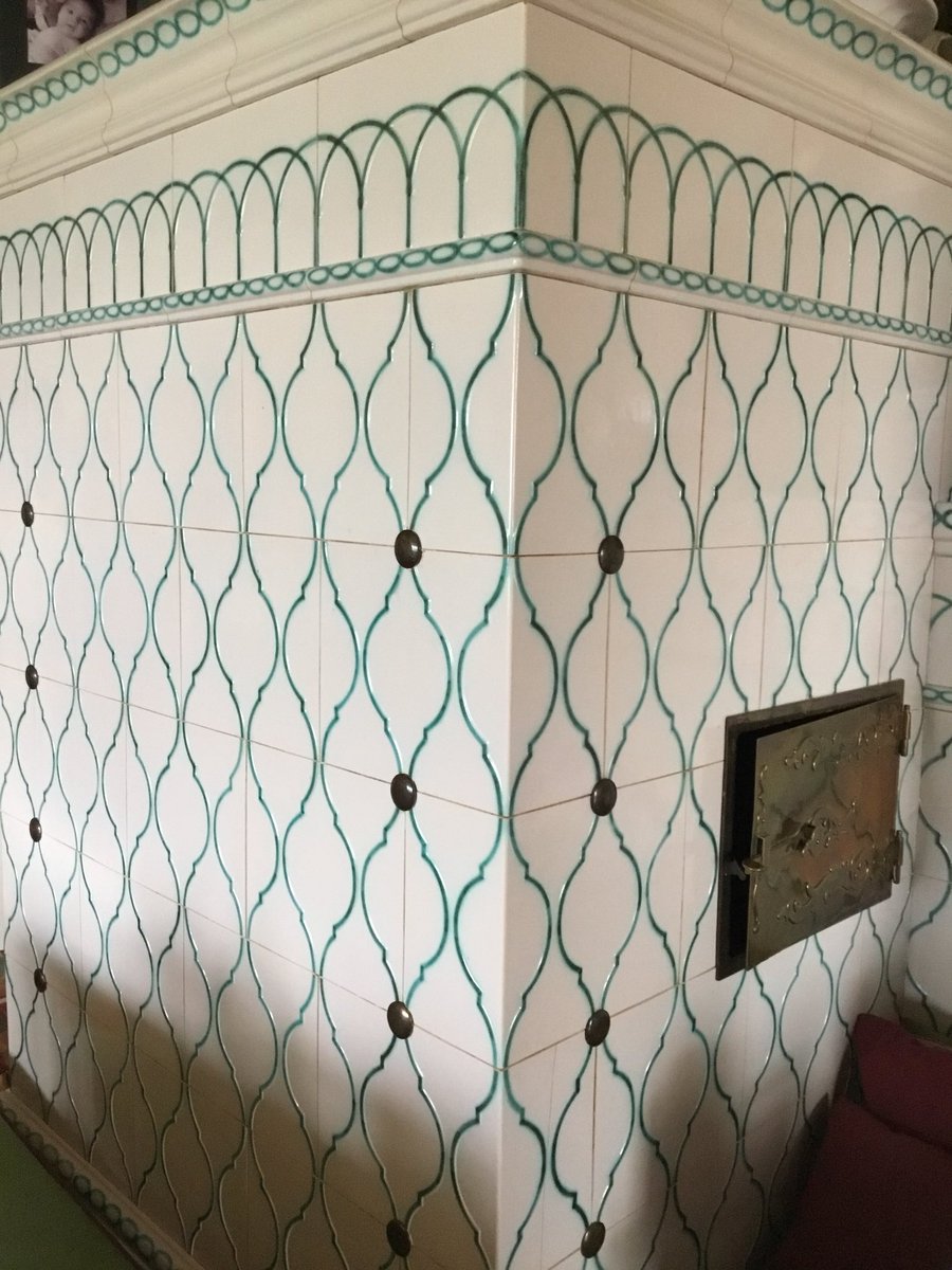 SondereggerRuth's tweet photo. #Ofenbauer #hafnerhandwerk #Traumberuf https://t.co/eC1DVCd439