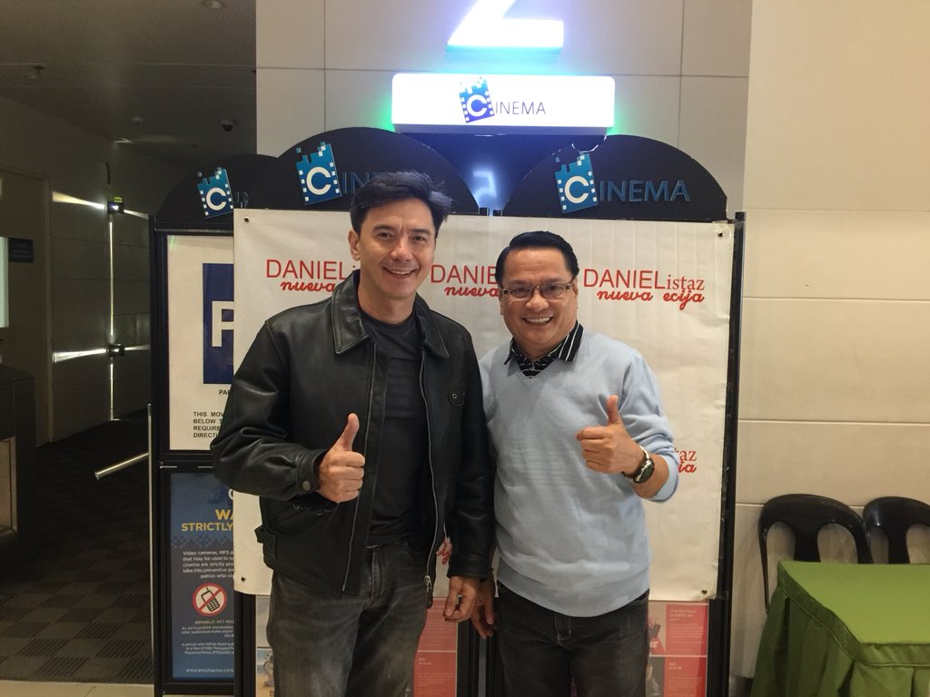 DANIEListazNE's tweet photo. Thank you for coming and supporting our blockscreening Tito Teddy and Tito @omengq #DANIEListazNETHOUBS https://t.co/r27bzfGWMh