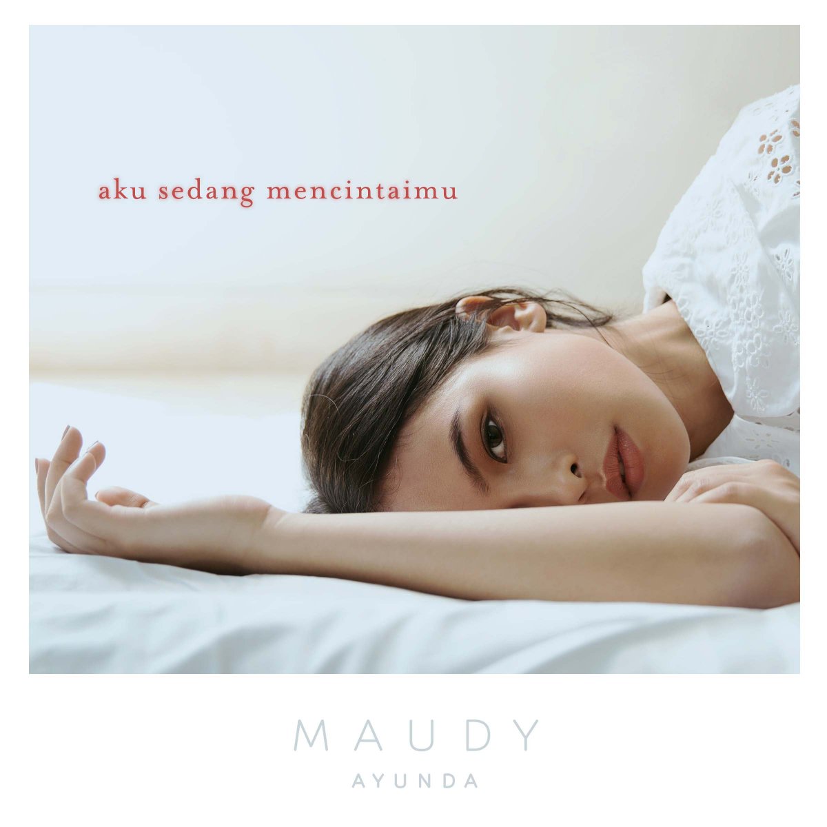eljohnfm959's tweet photo. #05 ON CHART Maudy Ayunda - Aku Sedang Mencintaimu @maudyayunda @TrinityOptimaP #TheMostRecentChart https://t.co/Lc4SBfucDR