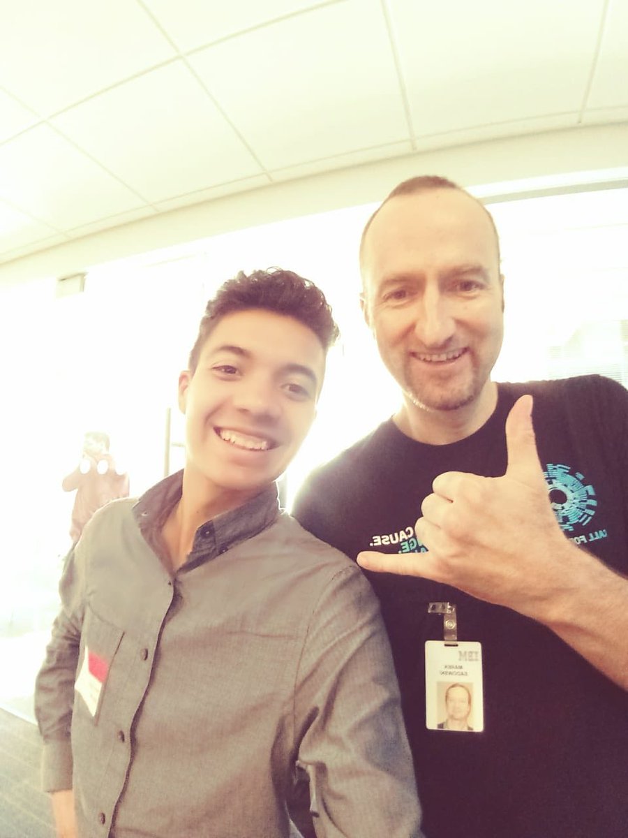 FabianStevenAT's tweet photo. Ese momento en donde todo es felicidad gracias por todo @IBMColombia #DevConfSF https://t.co/mrtlsW7Syv