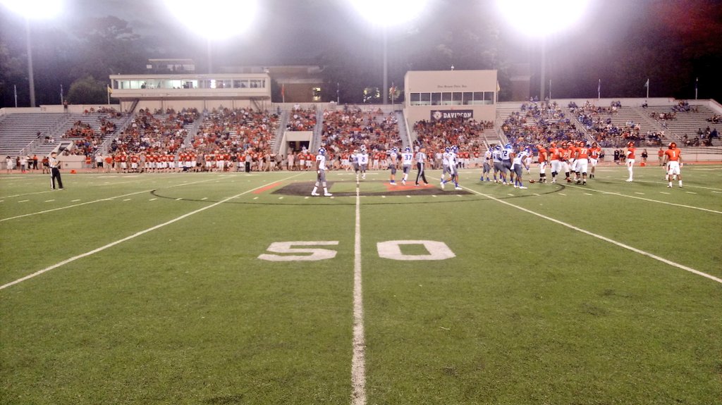 TonyDick's tweet image. Saturday Night Lights: @DavidsonFB vs @BrevardCollege Gonna be a great season! #BackOnTheChainGang