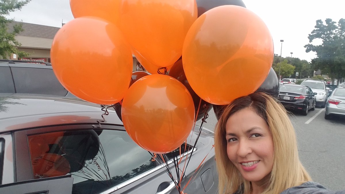 Boost_Neocom's tweet photo. Representing boostmobile contour/MV #Gaithersburg #montgomeryvillage
Customers come's first when it comes to boostfamily
#neocomm #BacktoSchool #BoostNation #boostmobile #BoostTakeover https://t.co/rivsswpW8o