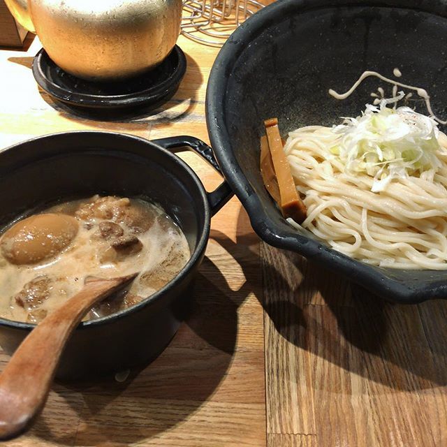 kewitter45's tweet photo. もつつけめん 大盛 #神戸 #三宮 #つけめん #日帰り #出張 https://t.co/yLm2qnJFzP https://t.co/FRWiiUuGJl