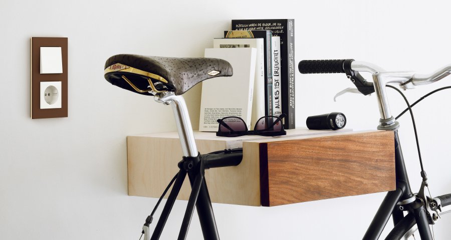 Gira's tweet image. Mehr als 300 #Funktionen des Gira Systems 55 können in das #Schalterprogramm Gira #Esprit Linoleum-Multiplex integriert werden.