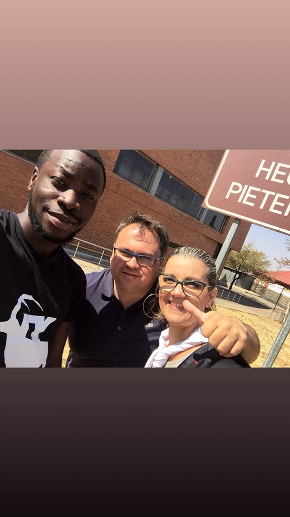 kjtourssa's tweet image. May spring 🌻 bring more hope and opportunities to us all. Thank you Ricardo and Luciane for choosing our services.

#kjtours #itsanexperience #soweto #sowetour