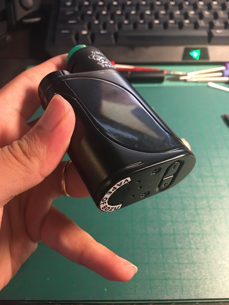 infected_brain's tweet image. 勝手に加工しちゃったけど、いい感じになったw

@vape_of_bozu 

#vape #vape_of_bozu #pico25