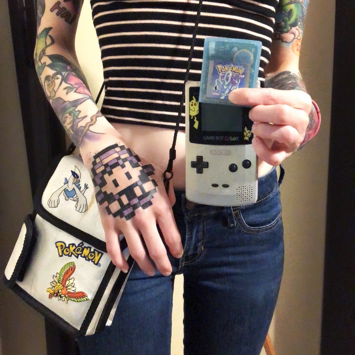 Who else had this exact Gameboy Color? #pixelart #pixelartist  #pixelartsociety #aseprite #gameboycolor #pixeltattoo #pixeltattoos  #pixel... | Instagram