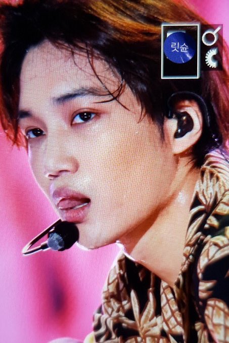 jonginbbb's tweet image. พี่ไม่ต้องฆ่าหนูหรอกค่ะ ตอนนี้ก็เหมือนจะขาดอากาศหายใจแล้ววววววว ดุดันเกินไปแล้ววววววววว