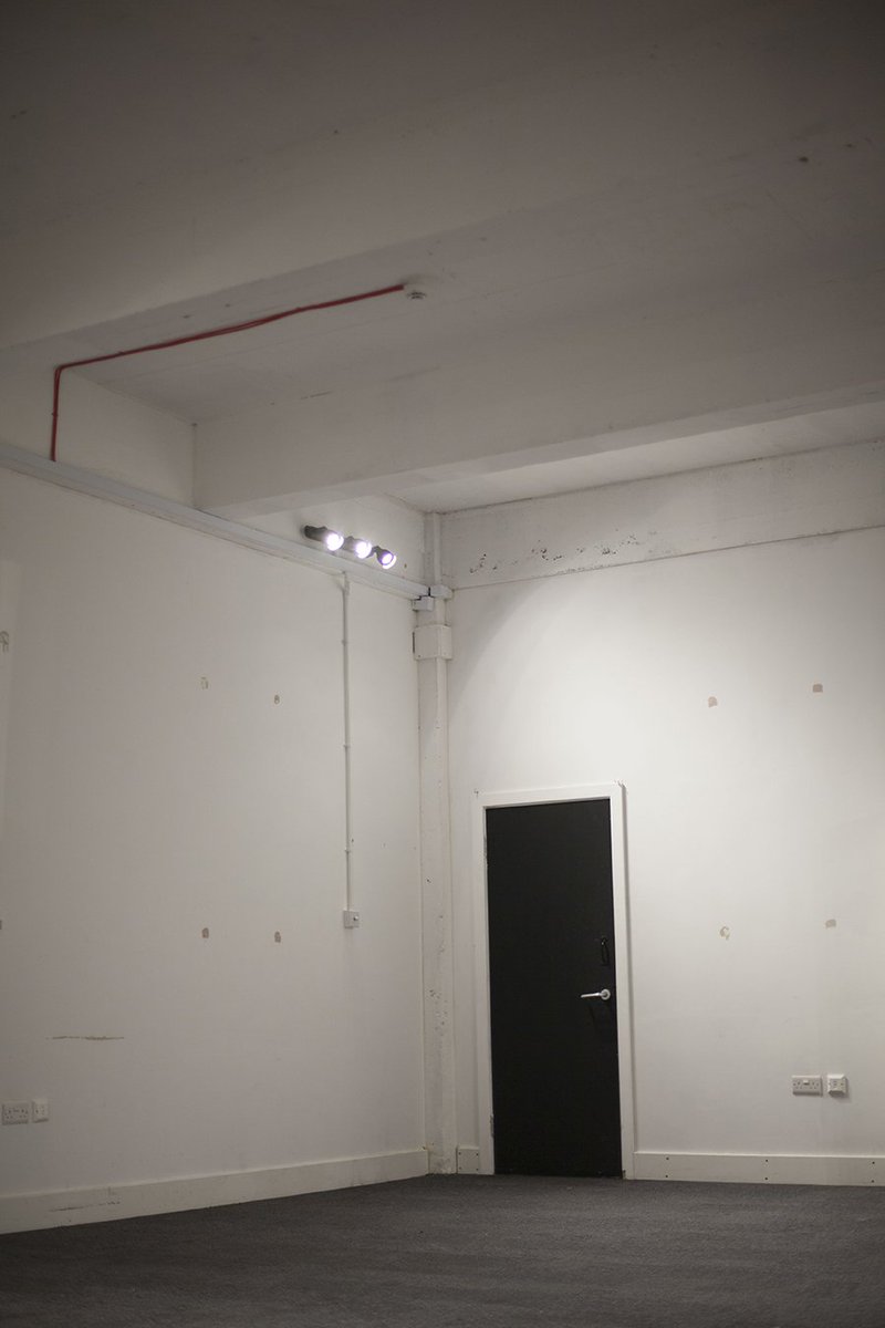 Private 800 sqft creative office space in THRDS STUDIO. We're looking for someone/start up in Graphic designers, PR, Advertising, Set design, photography etc. Apply here: thrdsstudio.co.uk/hot-desking