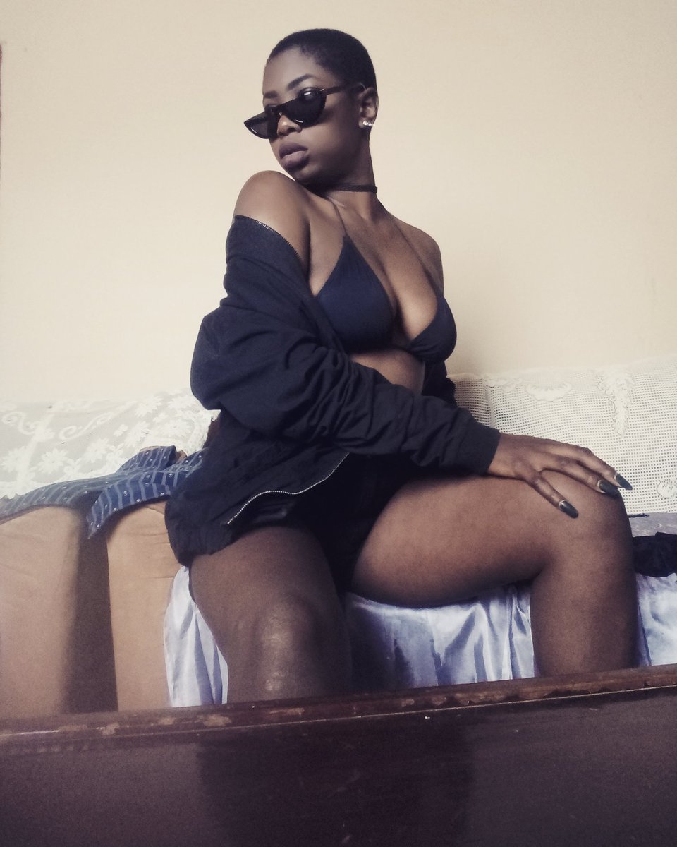 widow_blvck's tweet photo. 😋😋😋 https://t.co/b0y38NNoyO