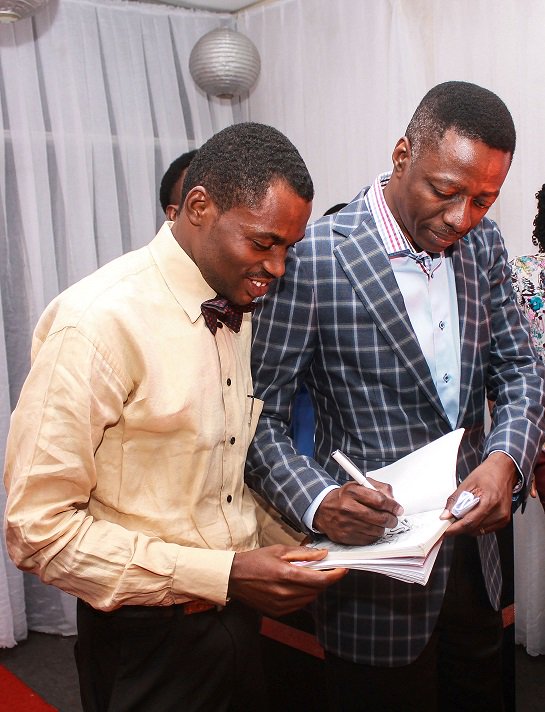 BENbooksNG's tweet image. Dr. @sam_adeyemi said, &quot;feed your BRAIN, the same way you feed your BELLY&quot; #GoodLearning #HealthLiving @Daystarng #BENbooks