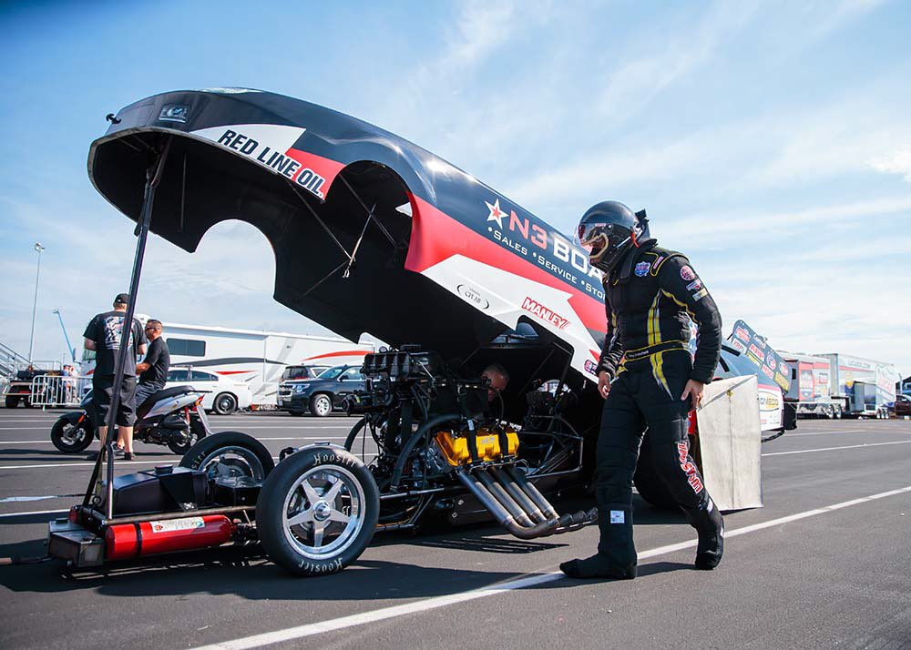 GaryPritchettFC's tweet photo. It’s race day &amp; this @n3boatworks team is ready to go! Round 1 starts at 10 am #👍🏽 #USNATS https://t.co/nwcihzJlYw