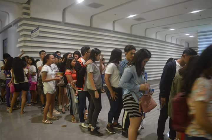KaDsCebu's tweet photo. THANK YOU EVERYONE!!! π
#KaDsCebuBlockscreening
#TheHowsOfUsUnliThankYou https://t.co/NRPu9lehel