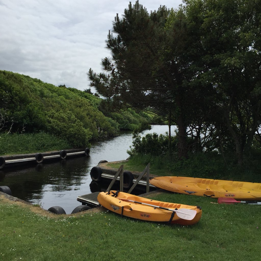 renvylehse's tweet photo. Twitter says add 4 so we did, four random captures from @renvylehse. Time for you to #add4 @Failte_Ireland @TourismIreland @DiscoverIreland @Traveliremag @HeritageIsland @CEEscapes @Connemaraloop @ConnemaraLife https://t.co/6VgrMWGO4D