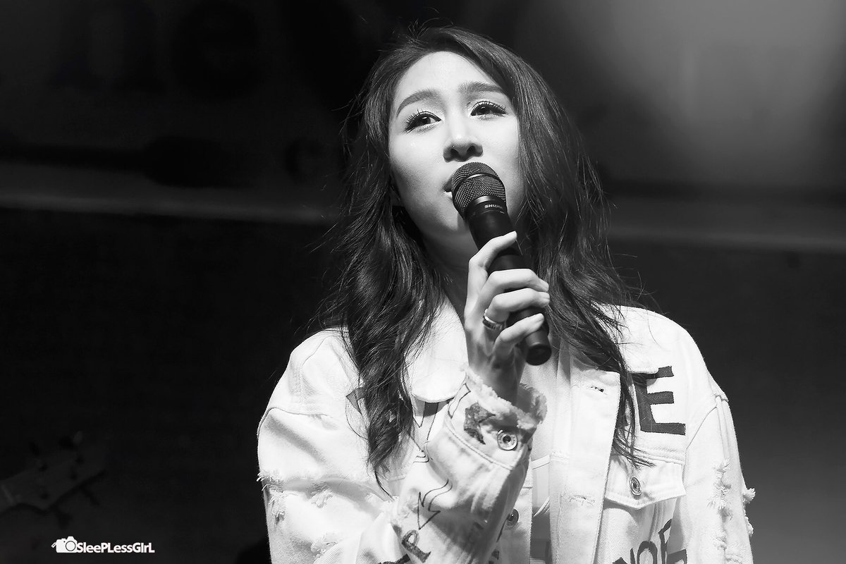 sleeplessgirl_'s tweet photo. [125p] 2018.08.26 🎤📻⏪
#Reply1990Rewind 
https://t.co/I6B660g9sP 
#aimsatida #TeamAIMazing https://t.co/zgsCyOcdW7