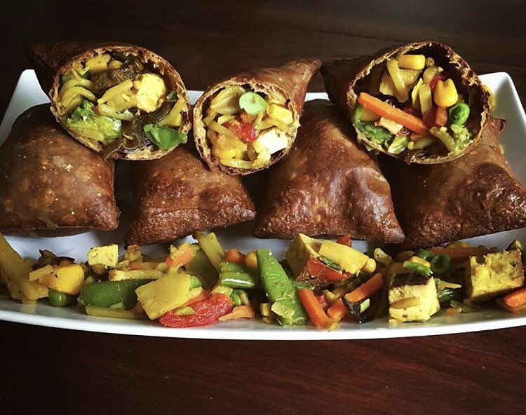 Die liebe @mickeyslowcarb schreibt: "Frühlingsrollen und Low Carb? Ohja und wie das geht! ☺️☝️🏻" Sie probierte diese exotische Variante mit unserer Lizza aus und wir sind begeistert! Ihr auch?