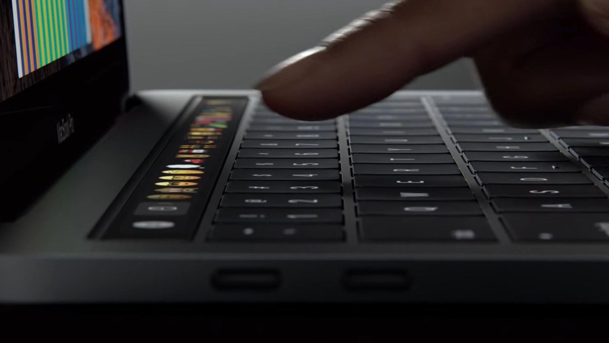 Belgium_iPhone's tweet photo. Apple corrige les craquements audio et le kernel panic du MacBook Pro 2018 https://t.co/cvTRSXEV9c https://t.co/kA9Ei4ZuAM
