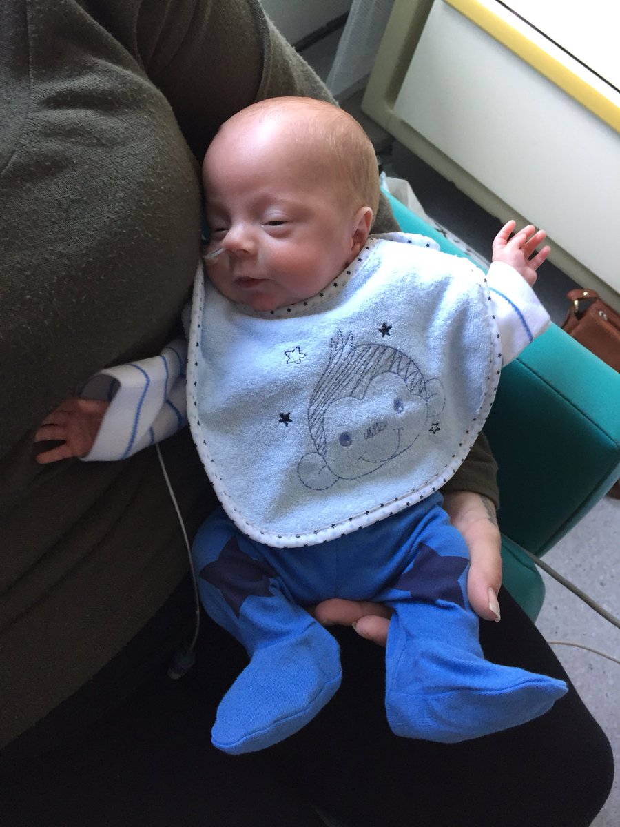 gardiner1985's tweet photo. Chase has been weighed..........He’s hit the 4lb mark today!!!!
also measured 41.5cm head to toe so that’s 1.5 cm increase in length and 3oz weight gain since Tuesday. 🍼💪🏻👶🏻💪🏻🍼 #proud #fighter #bigman #teamchase #lovehim #fatchops #newclothes #sundaybest https://t.co/DY6SCqra1p