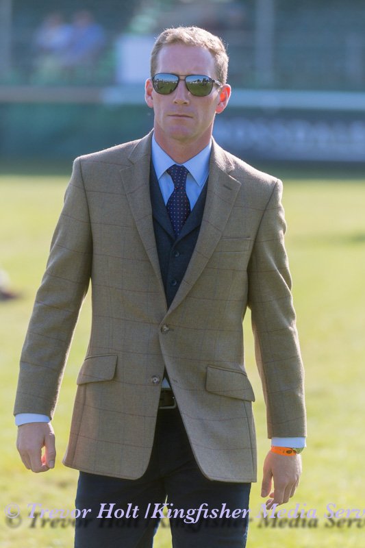 kfmspics's tweet photo. @Oliver_Townend @LRBHT_Official #lrbht18 final horse inspection https://t.co/gHkCSVUBgG
