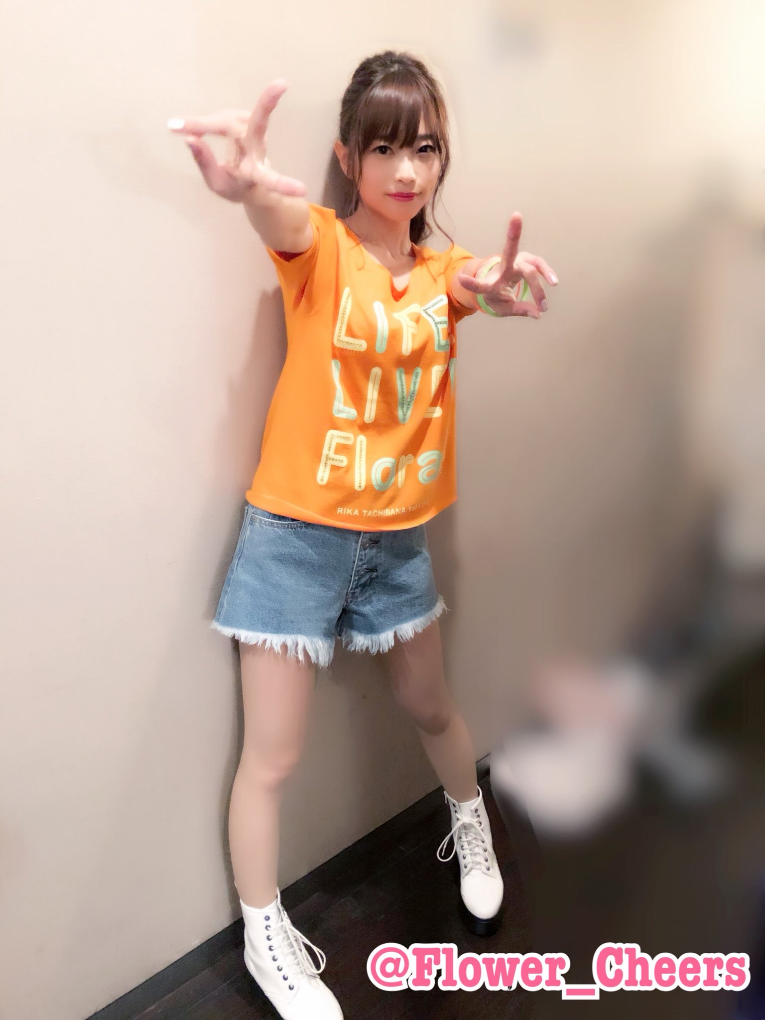 立花理香 Flower Cheers 立花理香 1st Live Life Live Flora 第1部無事に終了いたしましたっ ロ ੭ たくさんのネタバレ いかがでしたか ﾌﾌﾌ この後の打ち上げ公演にいらっしゃる方もよろしくお願い致します ロ