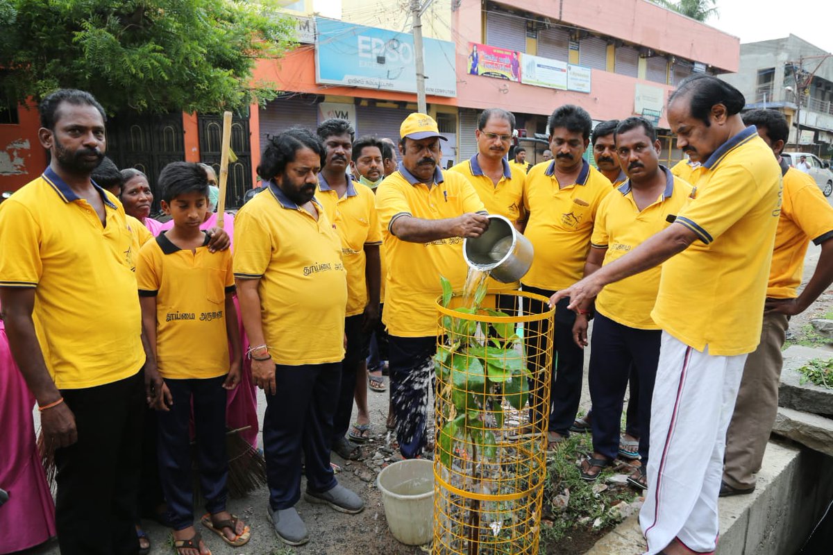 emurali39's tweet image. திருவண்ணாமலையில் #தூய்மை_அருணை திட்டத்தின் கீழ் அண்ணன் 
திரு.#எ.#வ.#வேலு MA MLA அவர்களின் தலைமையில் நடைபெற்று வருகின்ற பராமரிப்பு பணிகள். @ptrmadurai @evvelu
