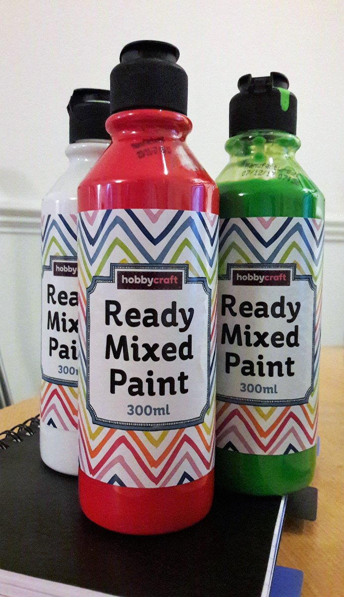 individuallight's tweet photo. @Hobbycraft_CTR @Hobbycraft_OXF #hobbycraft #glitter #readymixedpaint #individuallight https://t.co/9BYpkLPcxt
