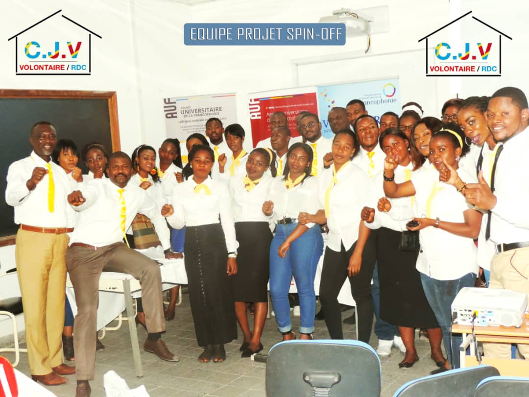 KiyambuPatrick's tweet photo. #RDC #Kinshsa le Coordonnateur National du @cjvrdc_ @A_Makuta22   clôture le mois International de la #Jeunesse et lance le projet #SpinOff nos remerciements à Mme @Muyumba  Présidente de l'Union panafricaine de la jeunesse @KatengoMafo @cenirdc @EbambiKatalayi 
#Preingeindou https://t.co/jGqpulCgcO