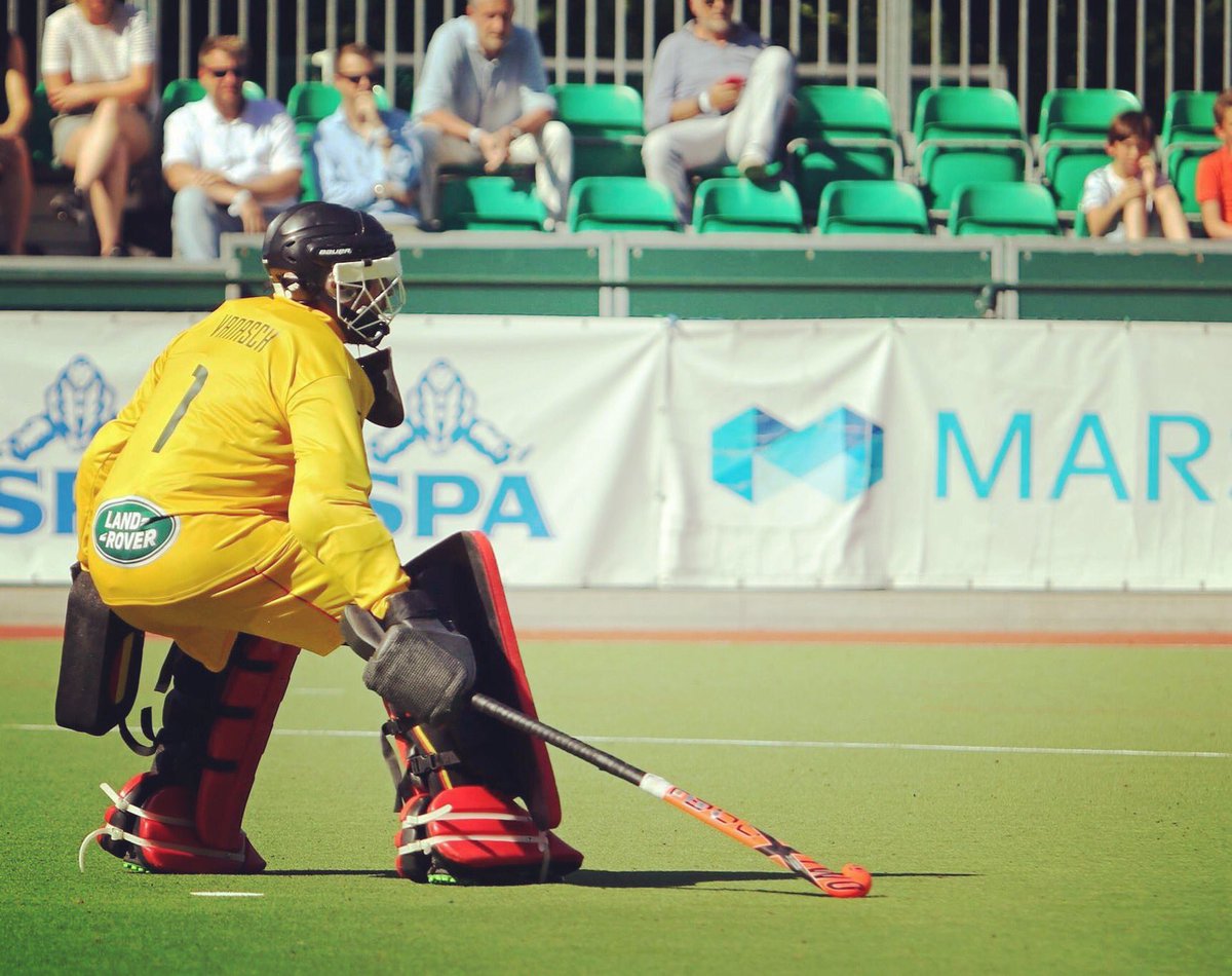 vincvanasch21's tweet photo. Can’t wait to start the new season 💥 #classico 🔥 #timetoshine ☀️ #ducksarmy 🦆 #hockey 🏑 #sharethelove ❣️ https://t.co/0hkmwgrPYT