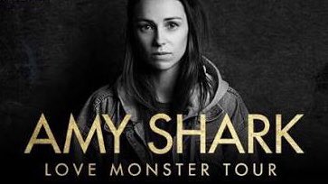onlylukehere's tweet photo. Tonight’s entertainment, cos ‘I can kiss you for free now, for free now’..
#AmyShark https://t.co/CElAjtUz5A