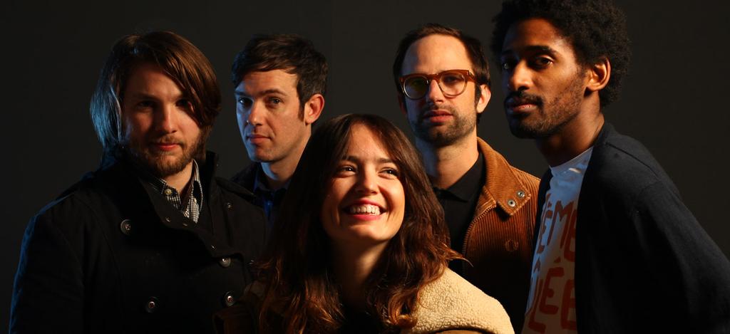 Les <a href="/Pendentif_/">PENDENTIF</a> de Bordeaux pratiquent une musique rêveuse et sensible aux élements naturels, influencée par les saisons, les bijoux et les amis !
lesonparisien.com/artistes/1510-…