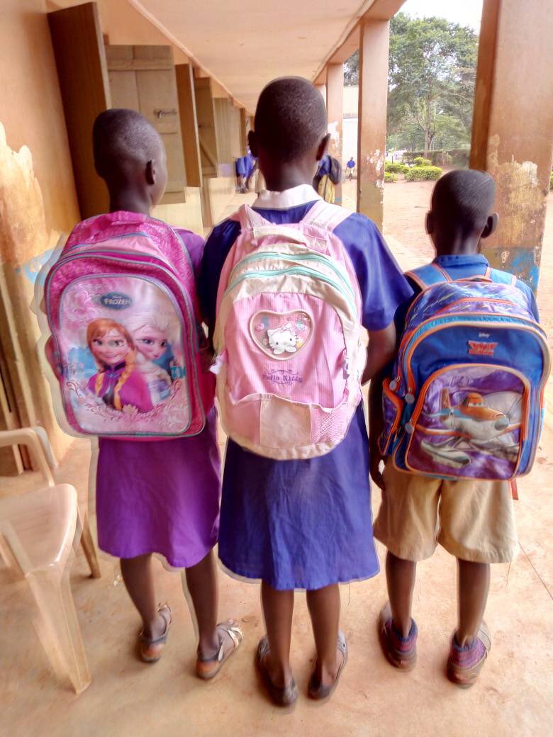 HOPE_Club_AD's tweet photo. Best news heard today ..
Our backpacks had made it to Uganda 🇺🇬 https://t.co/bDs1zV1548