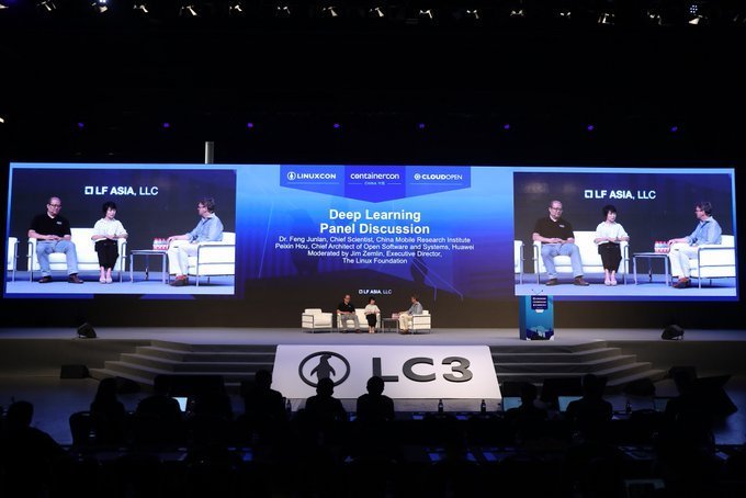 ASPNETutorial's tweet image. @linuxfoundation : Did you miss #LinuxCon + #ContainerCon + #CloudOpen China last month? View videos, photos and presentation slides at bit.ly/2GkVHJw