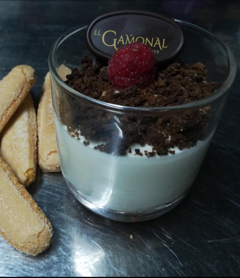 V1Experiencia's tweet photo. Así de ricos son los postres de El Gamonal 
.
#viveunaexperiencia #experiencia #marbella #costadelsol #sanpedro #delicious #postre #delicious #yummy #sweet #sunday https://t.co/dA5UsZ72O5